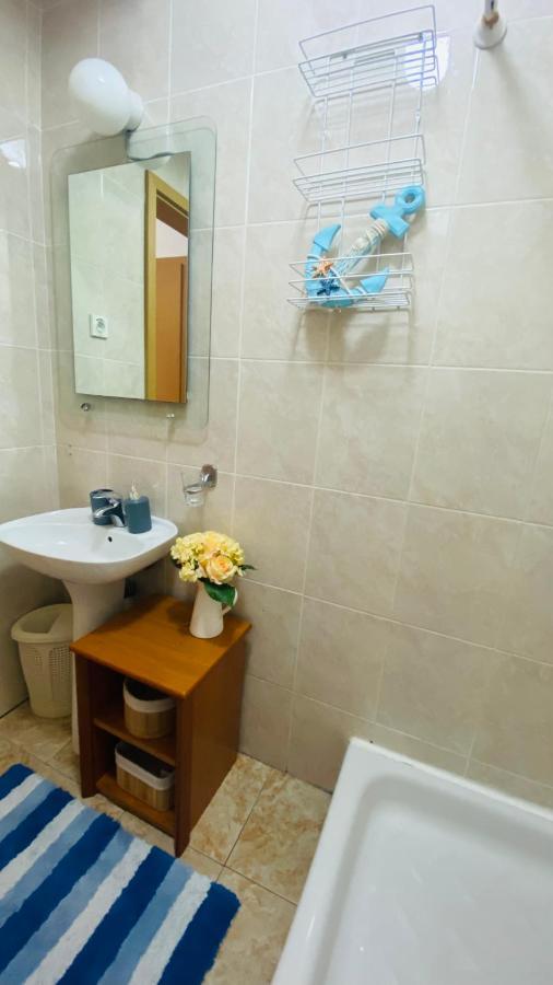 Miomir Perazic Apartments Petrovac Exterior foto