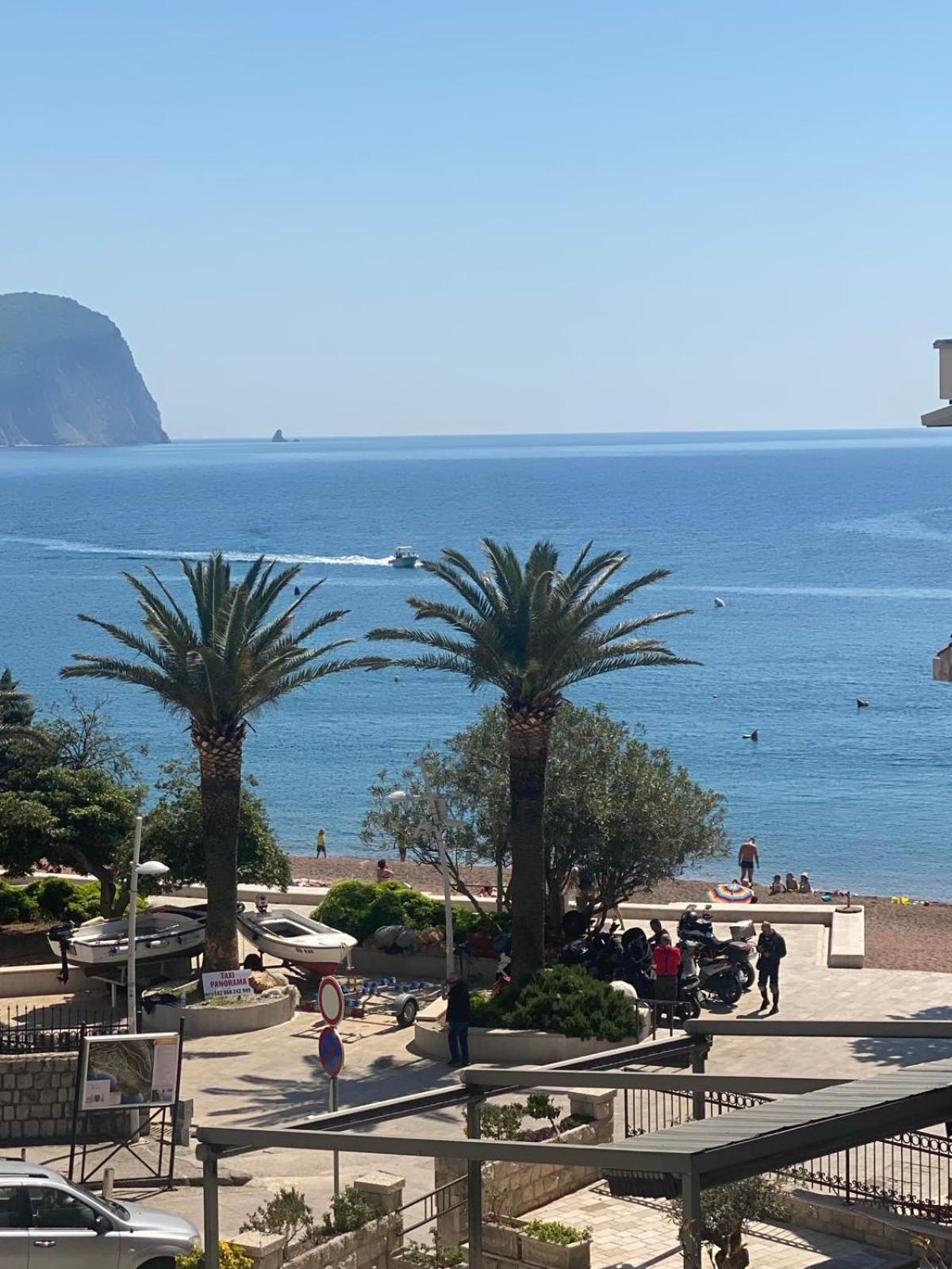 Miomir Perazic Apartments Petrovac Exterior foto