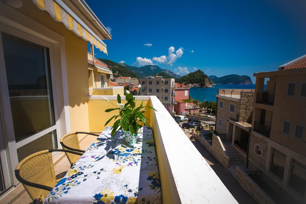 Miomir Perazic Apartments Petrovac Exterior foto